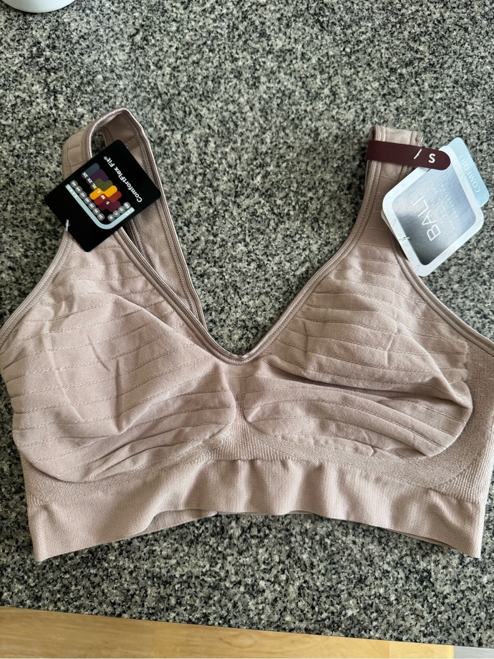 Bali comfort bra size small NWT